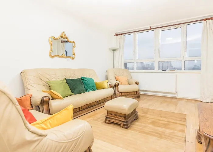 Central London 2-Bed Apartment With London Eye, Big Ben & Sunset Views